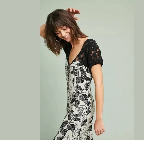 ANTHROPOLOGIE NWOT Maeve Lace Wide Leg Jumpsuit 6 - Picture 5 of 9